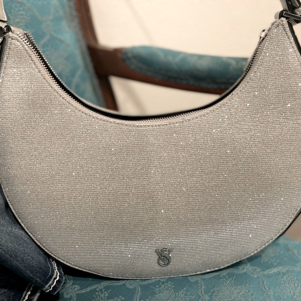 Crescent Curve Shoulder Bag, Victoria Secret. Beautiful! $22.